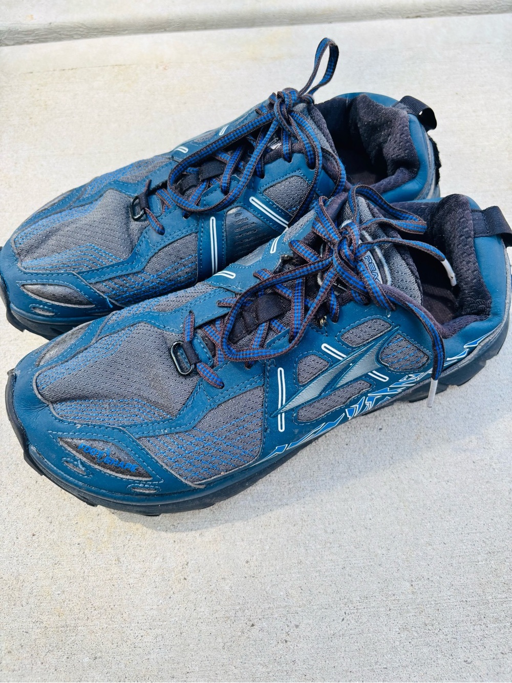 Altra Lone Peak 3.5 Men's Blue and Gray Trail Running Shoes size 10 - Picture 7 of 8